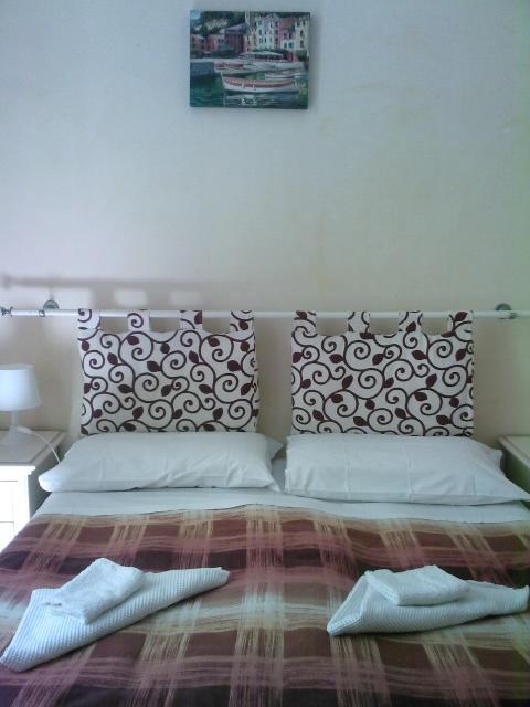 Roma Prince Inn Accommodation Exterior photo